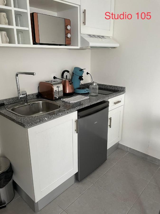 Studio A 300 M De La Gare De Mantes-La-Jolie Zewnętrze zdjęcie