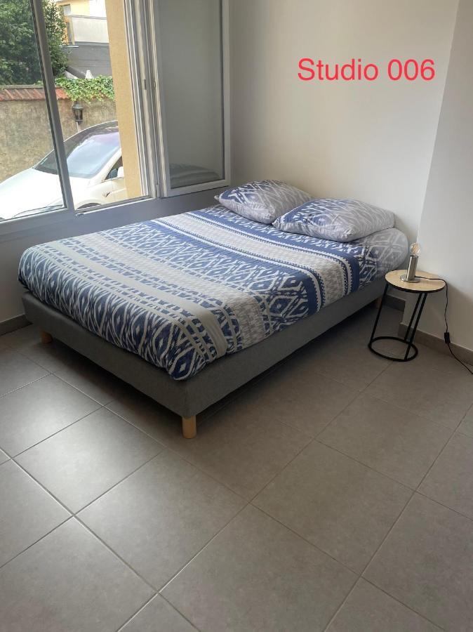 Studio A 300 M De La Gare De Mantes-La-Jolie Zewnętrze zdjęcie