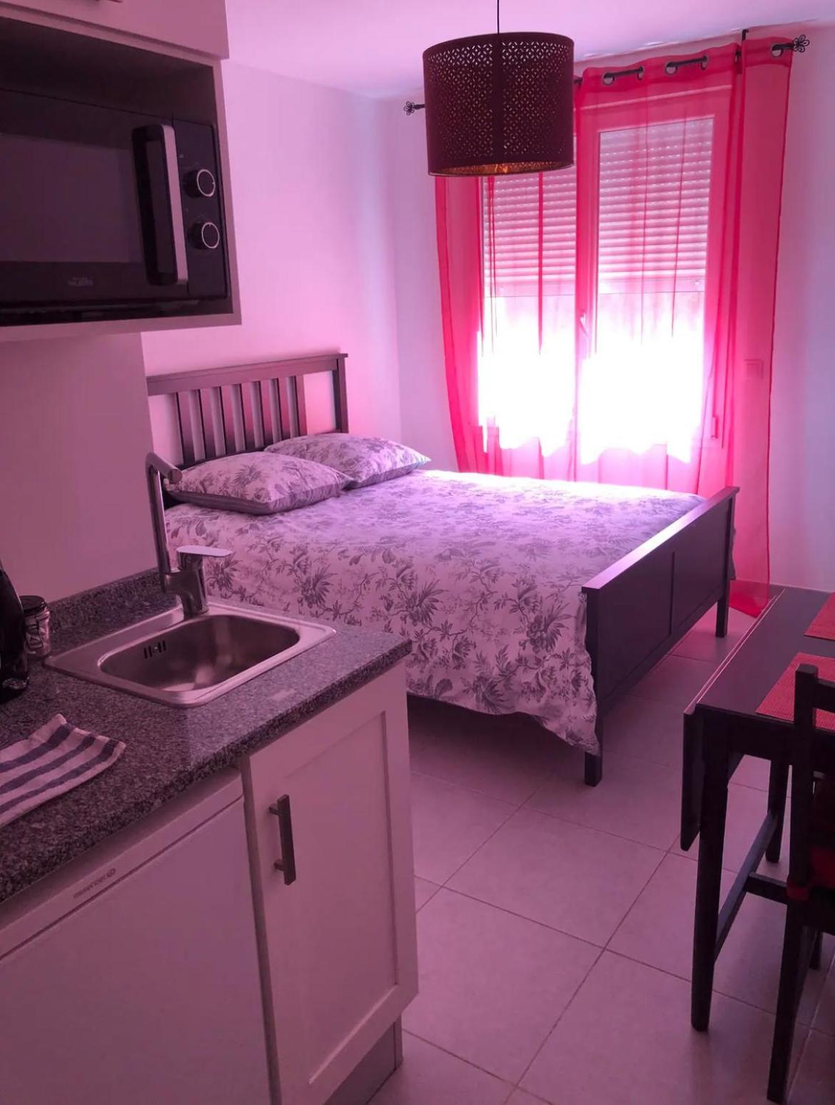 Studio A 300 M De La Gare De Mantes-La-Jolie Zewnętrze zdjęcie