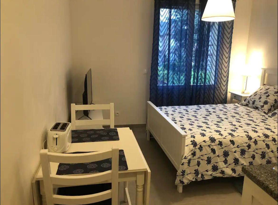 Studio A 300 M De La Gare De Mantes-La-Jolie Zewnętrze zdjęcie