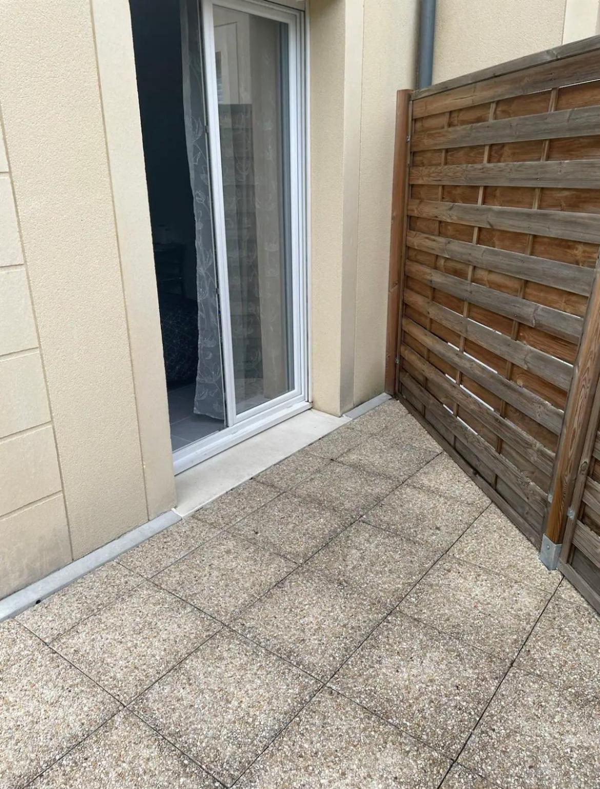 Studio A 300 M De La Gare De Mantes-La-Jolie Zewnętrze zdjęcie